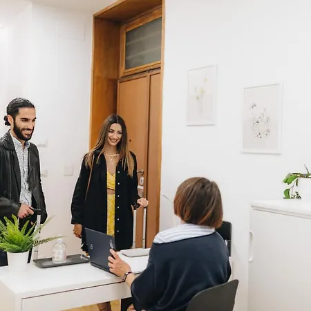 The Nest - - Bed & Breakfast Pescara