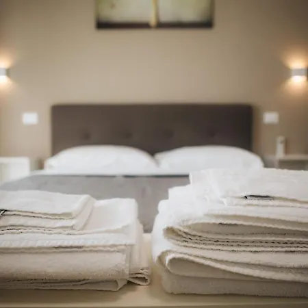 The Nest - - Bed and Breakfast 4*