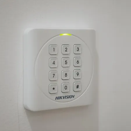 ベッド・アンド・ブレックファスト The Nest - - ペスカーラ