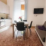 The Nest - - Bed & Breakfast