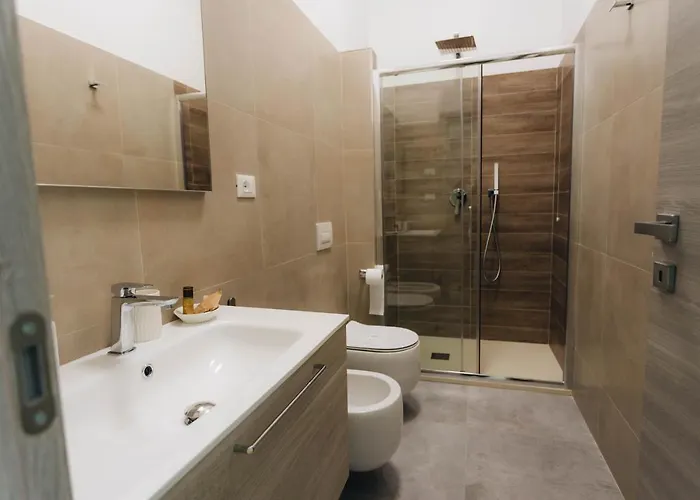 The Nest - - Panzió