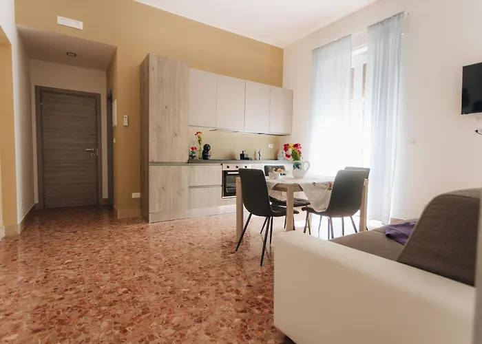 The Nest - - Nocleg ze śniadaniem Pescara