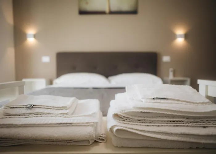 The Nest - - Bed & Breakfast 4*